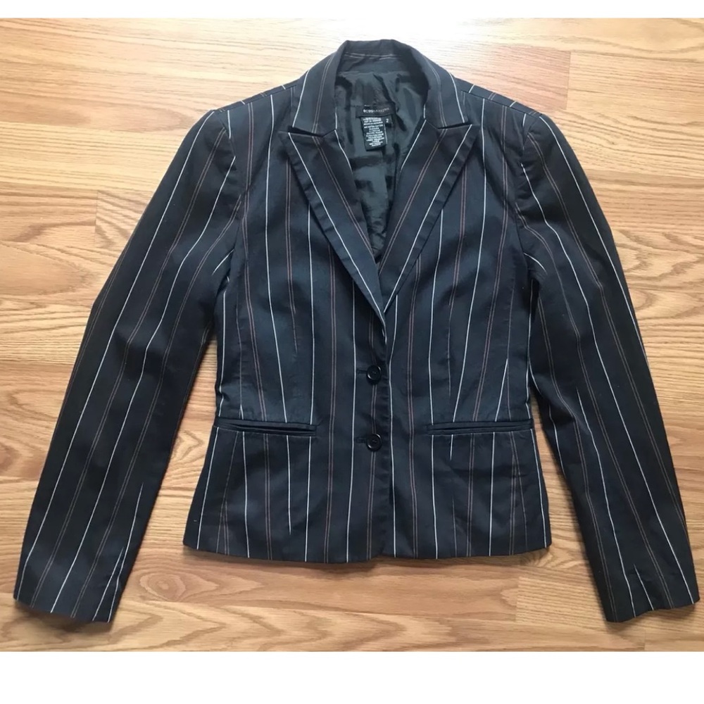 BCBG MAXAZRIA BLAZER